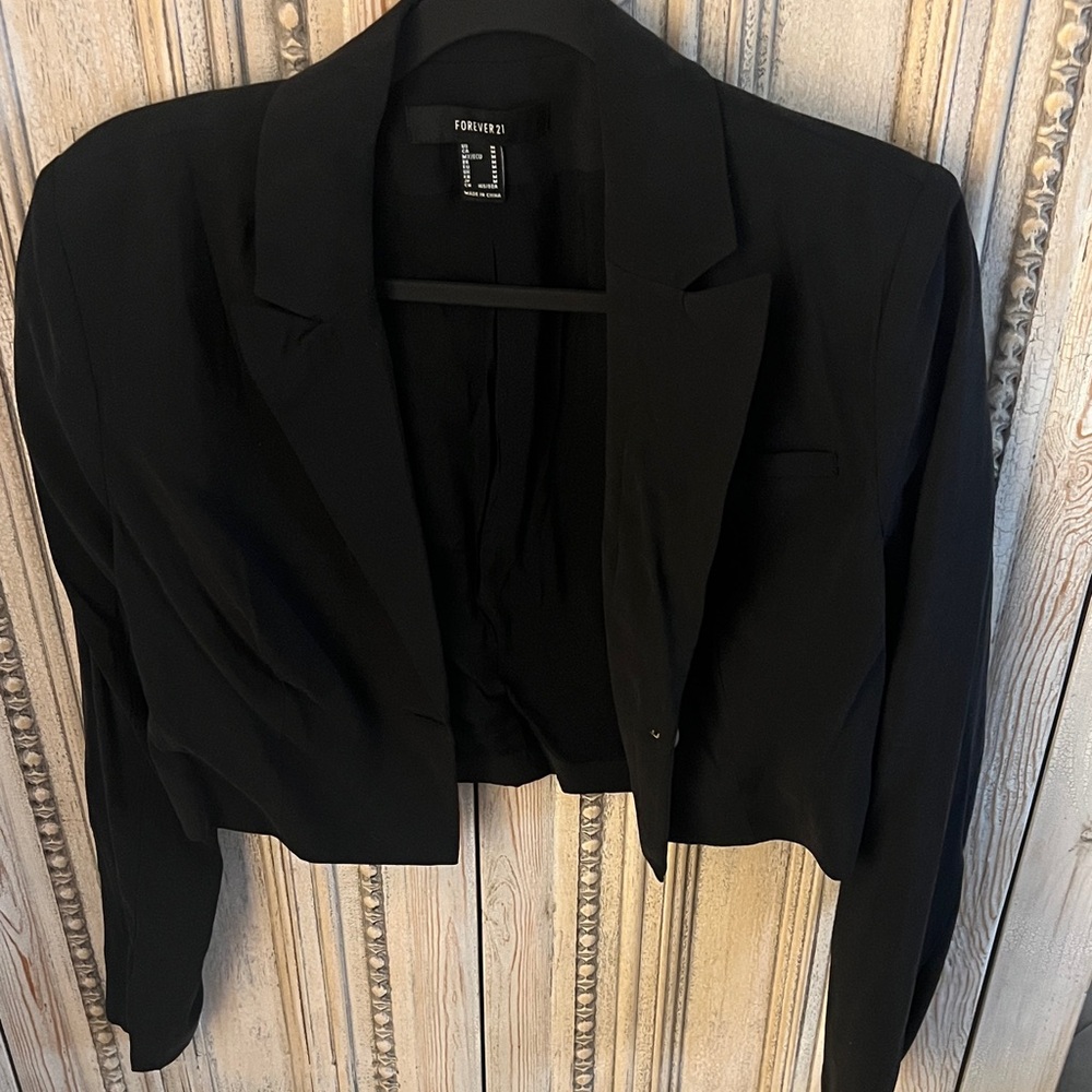 Forever 21 Classic Black Suit Jacket - Picture 1 of 5